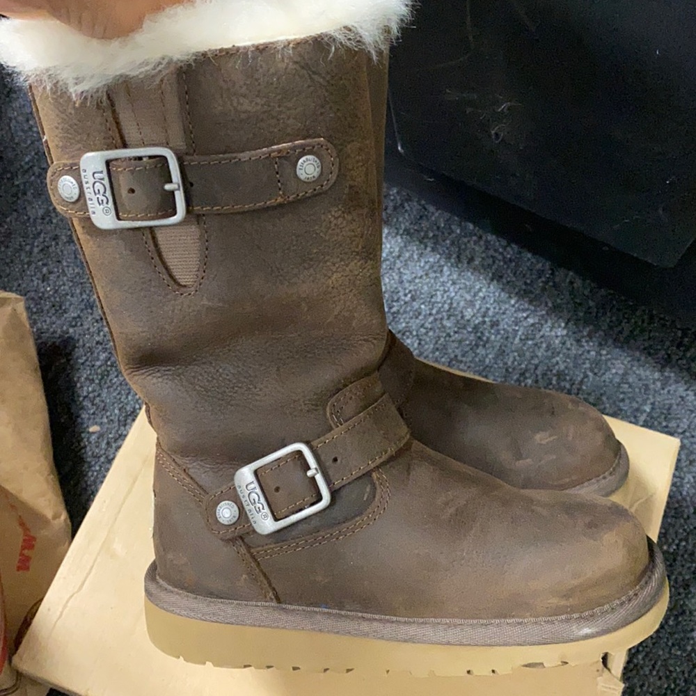 UGG Kids Boots Size 11